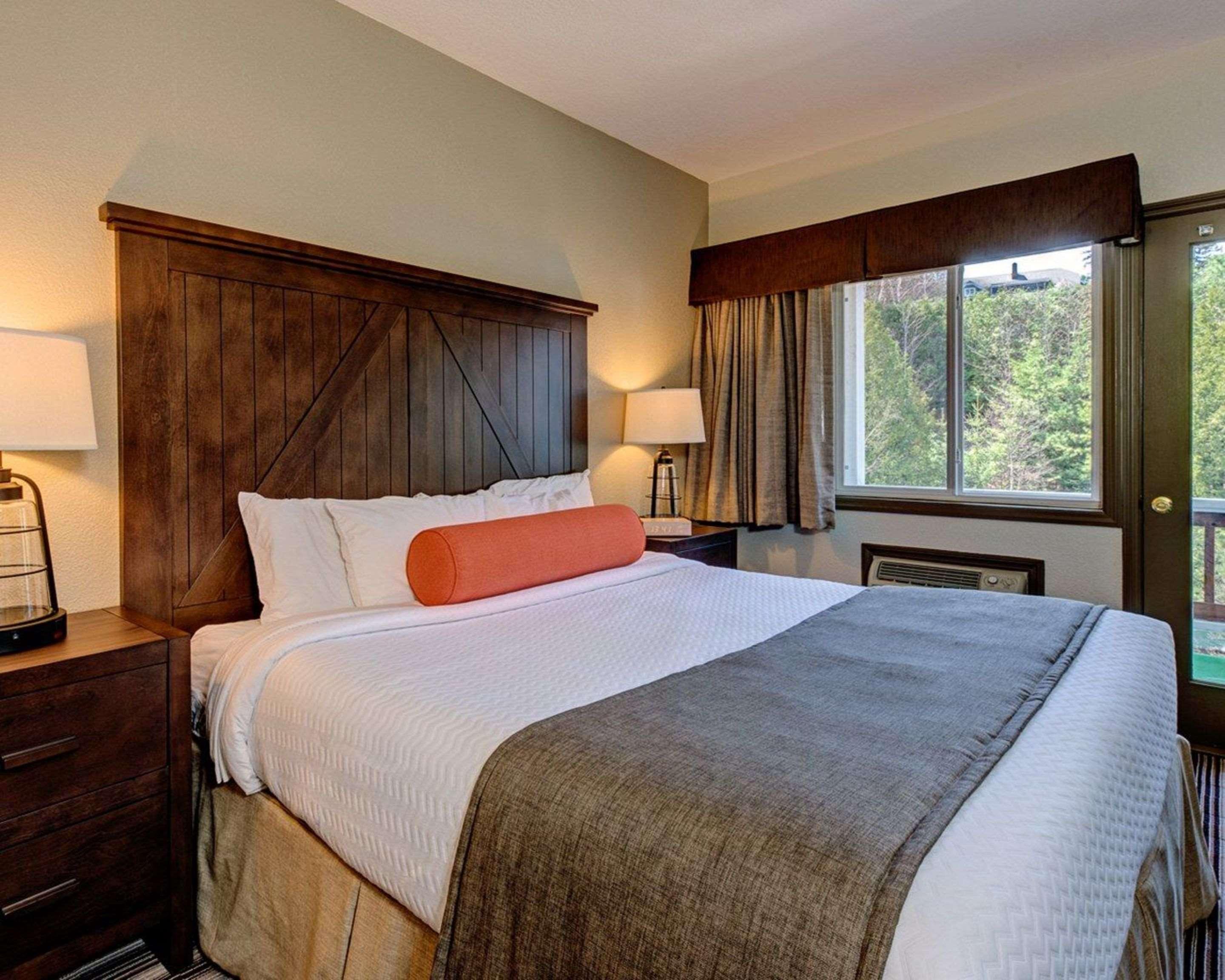 Grand Adirondack Hotel, Lake Placid, A Tribute Portfolio Hotel מראה חיצוני תמונה